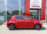 Toyota Yaris 6