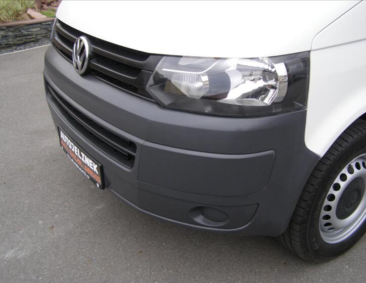 Volkswagen Transporter 9
