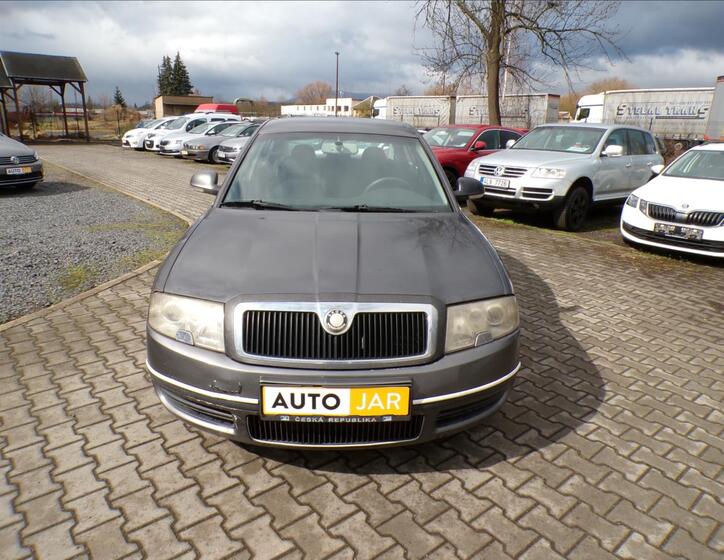 Škoda Superb 3