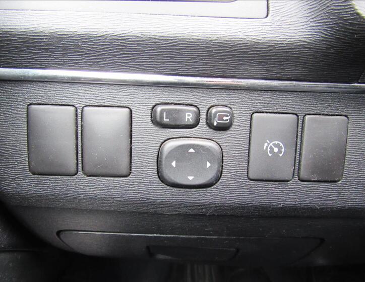 Toyota Avensis 24
