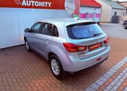 Mitsubishi ASX 8