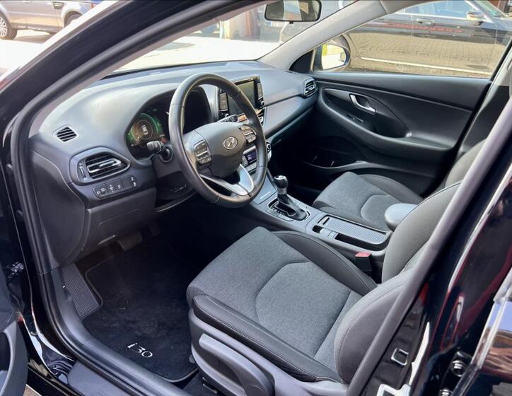 Hyundai i30 11