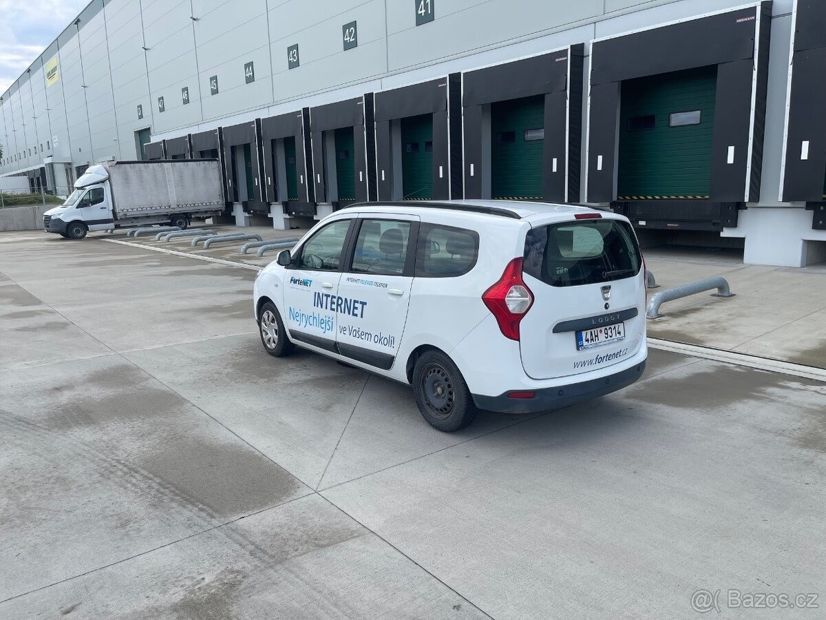Dacia Lodgy