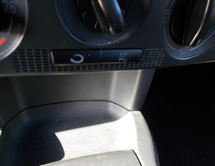 Škoda Fabia 19