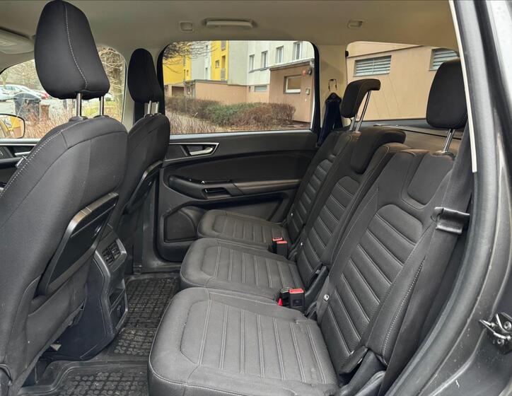 Ford Galaxy 6