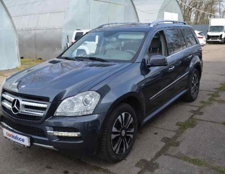 Mercedes-Benz GL 1