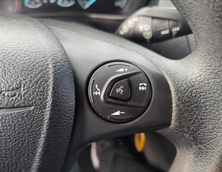 Ford Tourneo Connect 26
