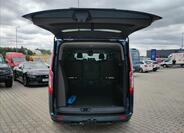 Ford Tourneo Custom 10