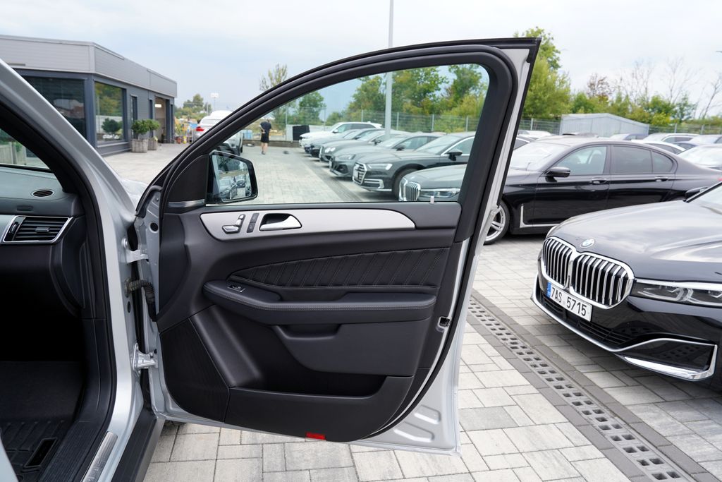 Mercedes-Benz GLE