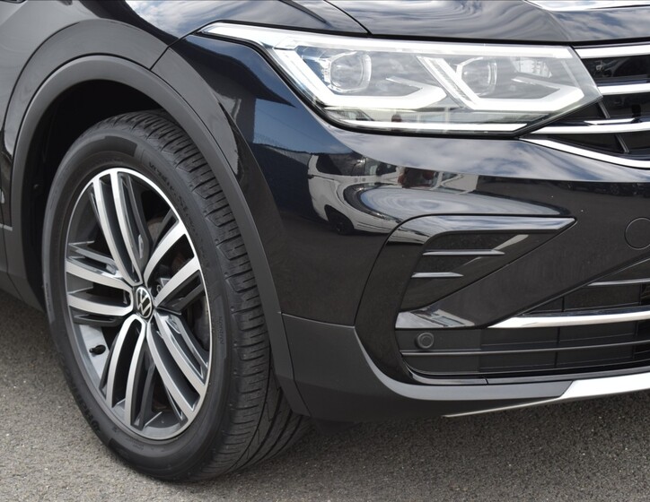 Volkswagen Tiguan 4