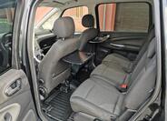 Ford Galaxy 13