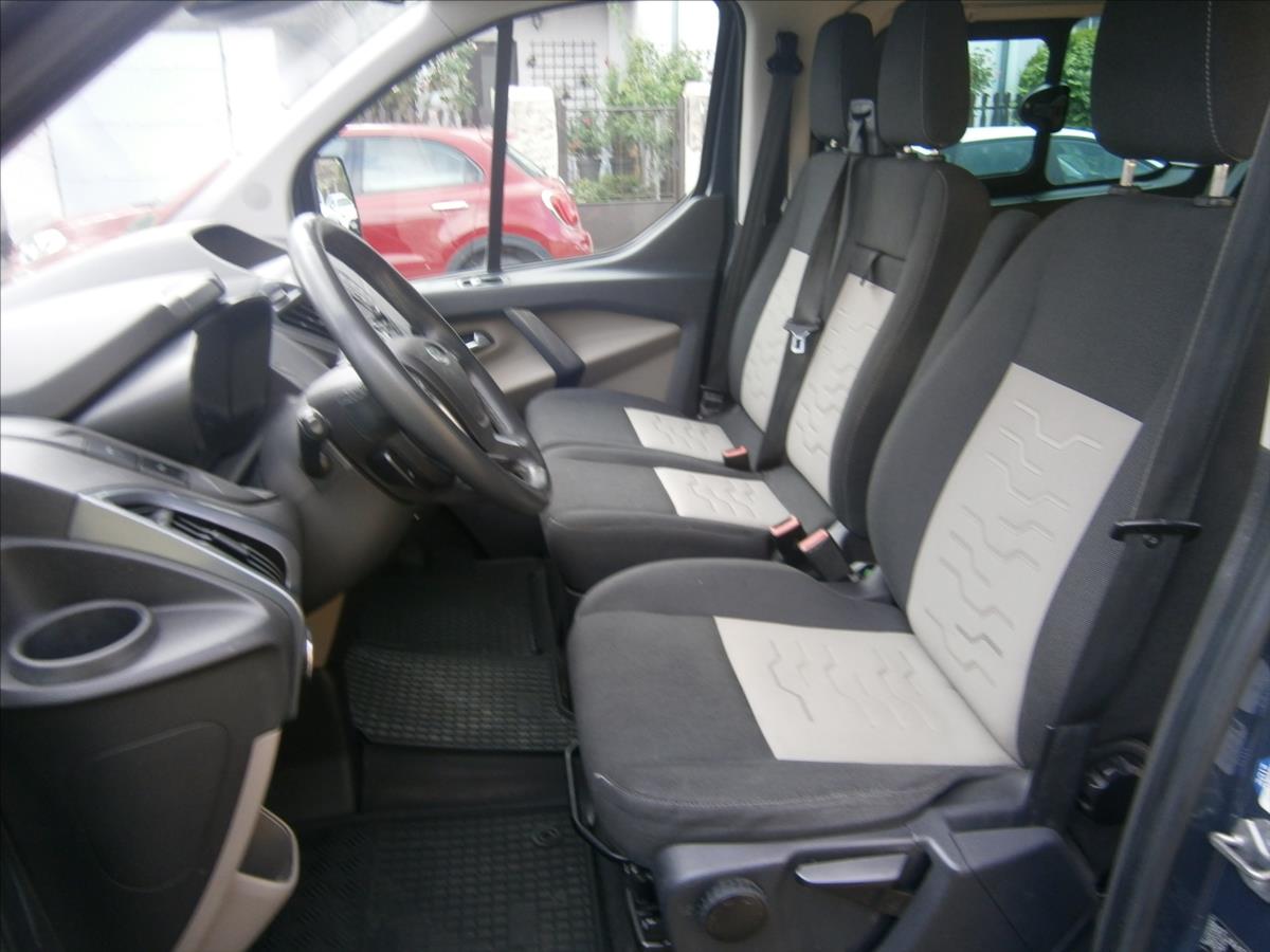 Ford Tourneo Custom
