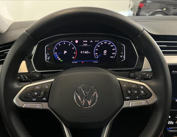 Volkswagen Passat 8