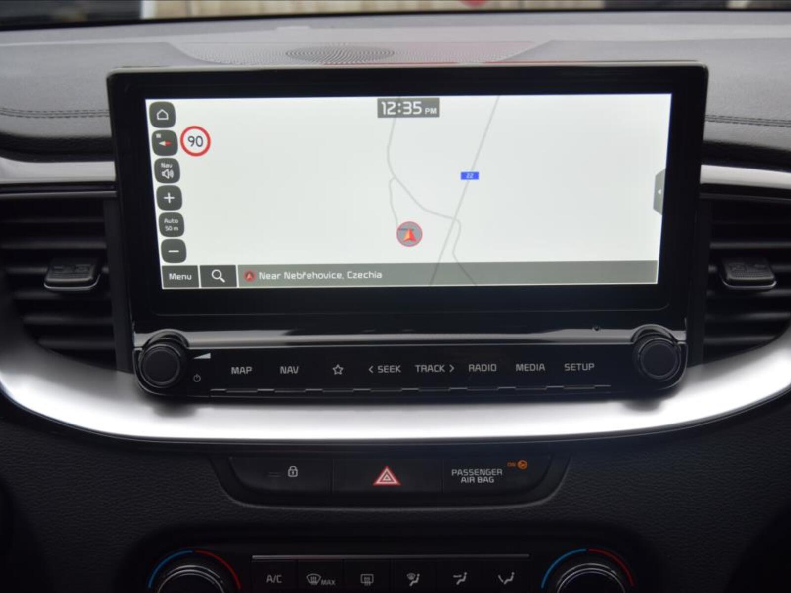 KIA XCeed 10