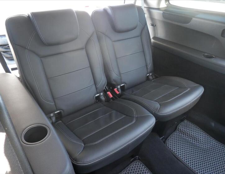 Mercedes-Benz GL 19