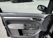 Volkswagen Touran 14