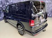 Volkswagen Multivan 5