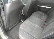 Suzuki Vitara 10