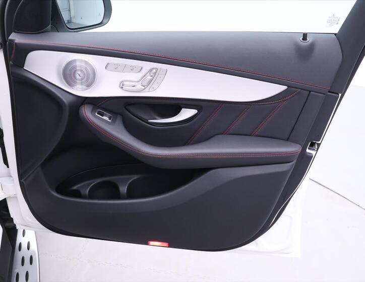 Mercedes-Benz GLC 14