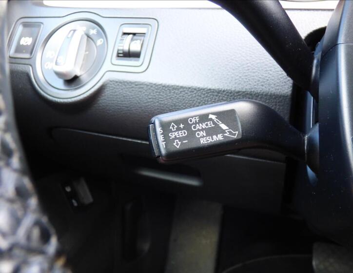 Volkswagen Passat CC 17