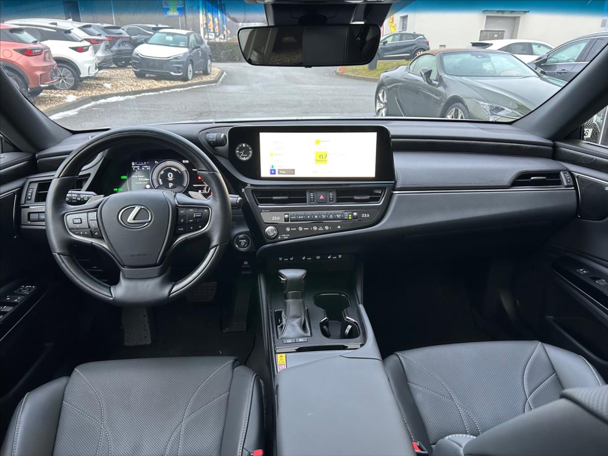 Lexus ES 300h