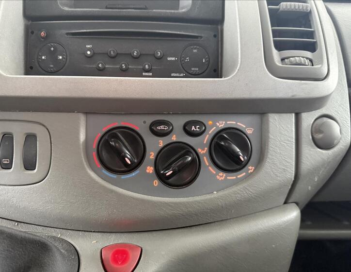 Nissan Primastar 14