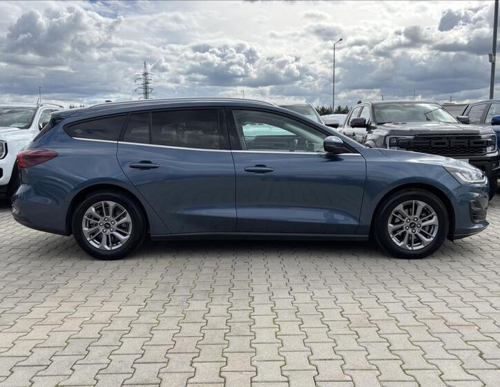 Ford Focus 6