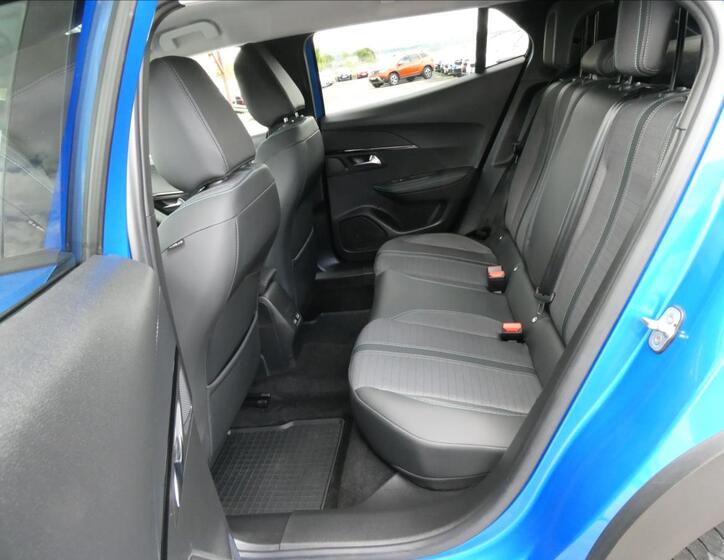 Peugeot 2008 25