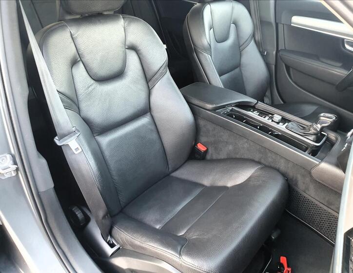 Volvo V90 11