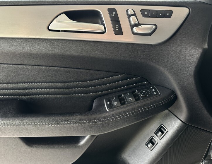 Mercedes-Benz GLE 14