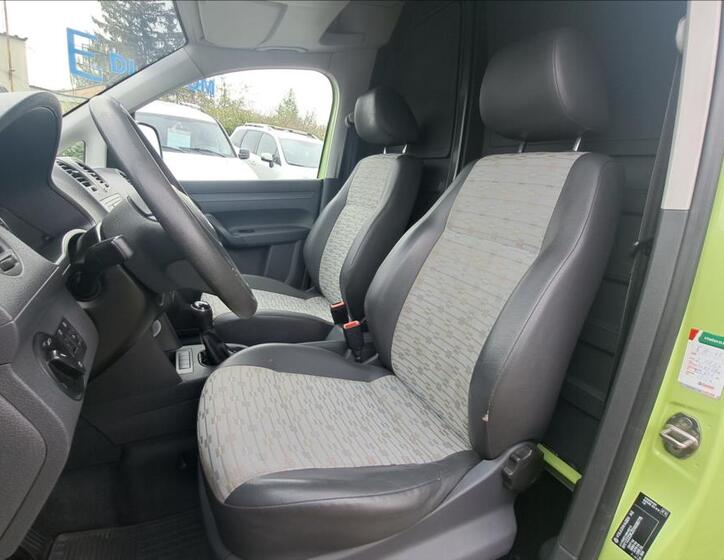 Volkswagen Caddy 23