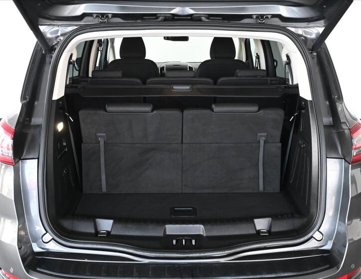 Ford S-MAX 6