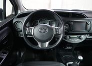 Toyota Yaris 15