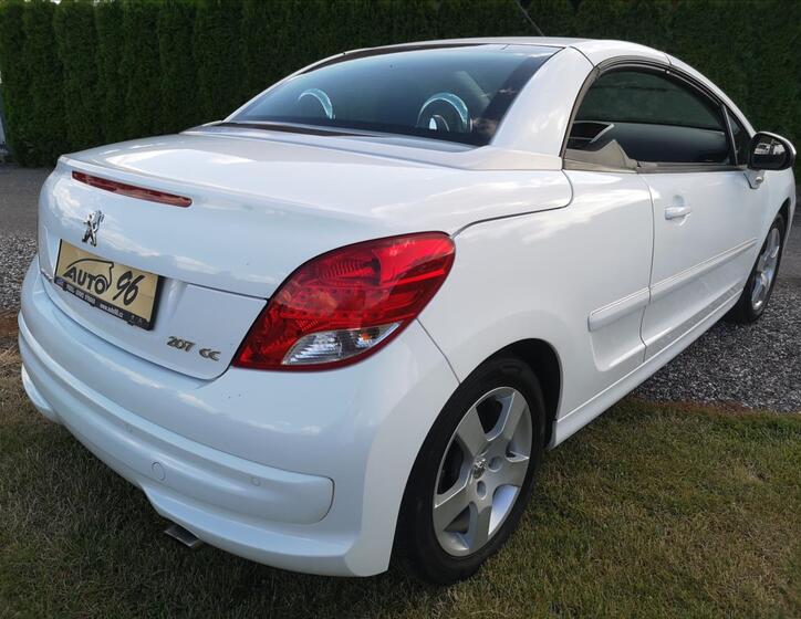 Peugeot 207 66