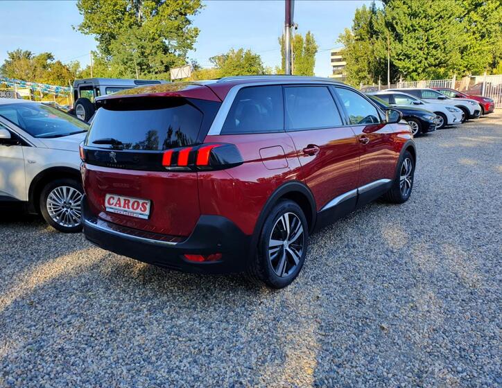 Peugeot 5008 5