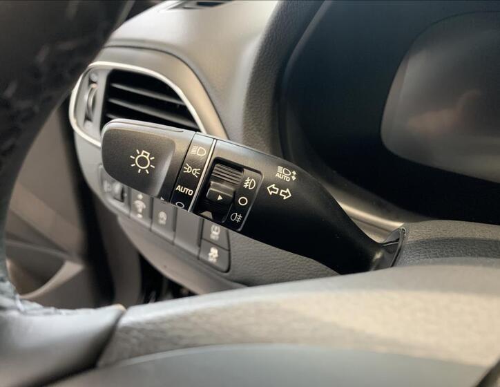 Hyundai i30 33