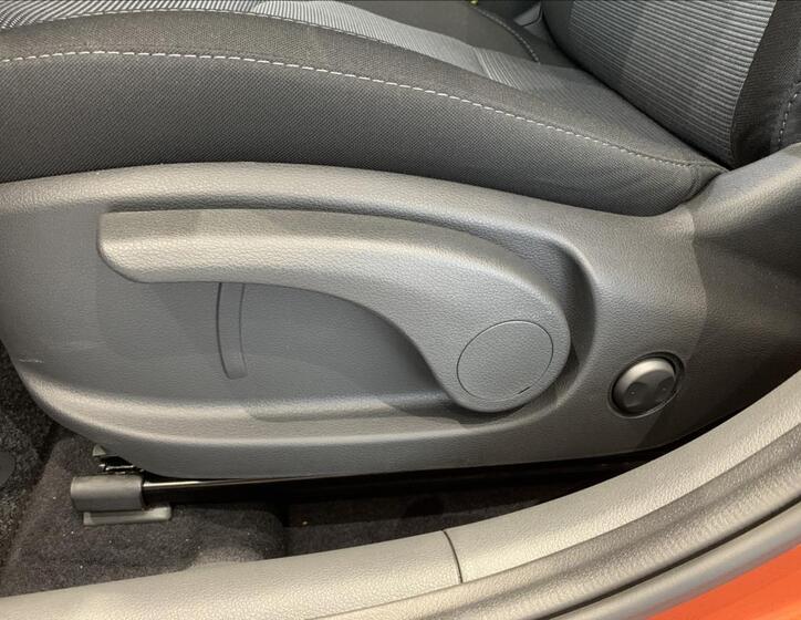 Hyundai i30 25