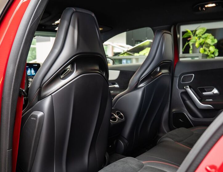 Mercedes-Benz Třídy A 10