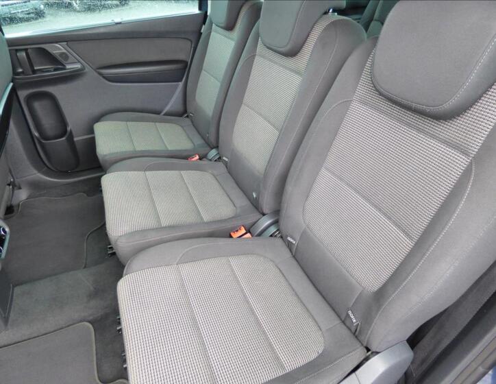 Volkswagen Sharan 62