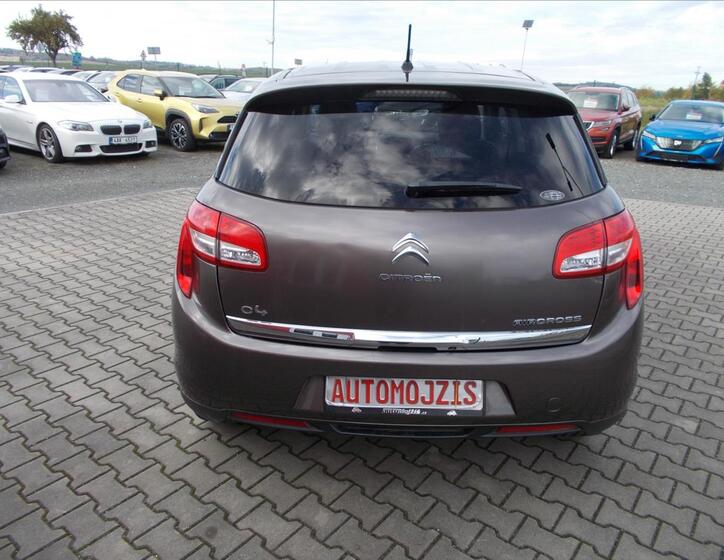 Citroën C4 Aircross 10