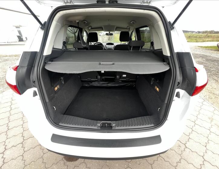Ford Grand C-MAX 25