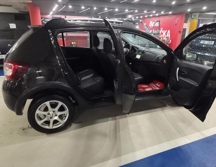 Dacia Sandero 21