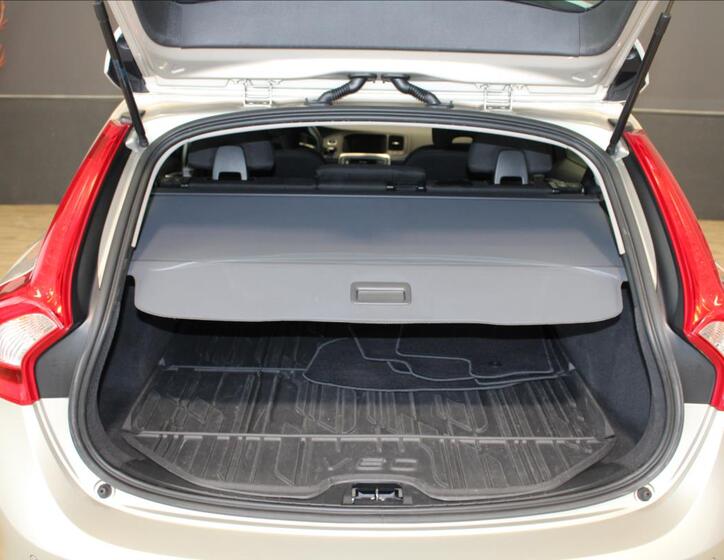 Volvo V60 16