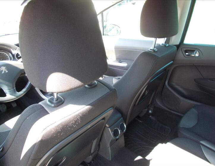 Peugeot 308 15