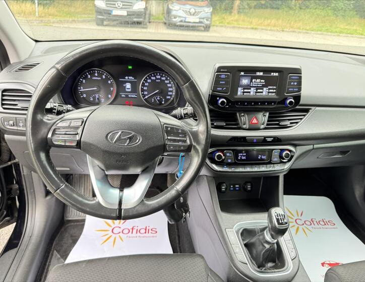 Hyundai i30 15