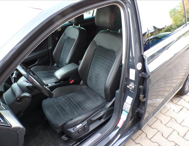 Volkswagen Passat 19