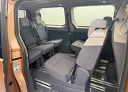 Volkswagen Multivan 14