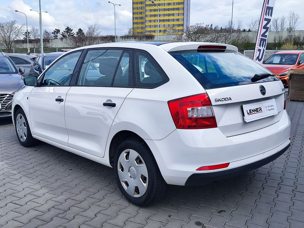 Škoda Rapid