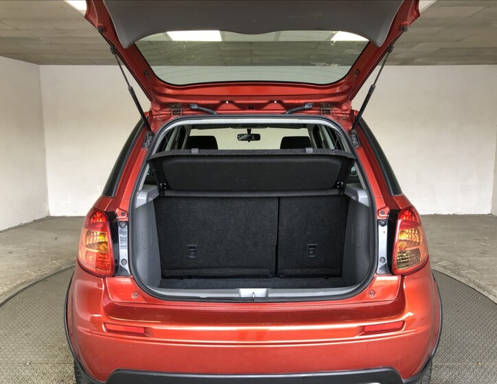 Suzuki SX4 13
