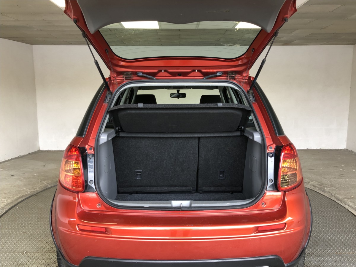 Suzuki SX4